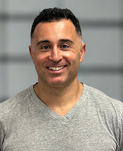 Reza Mashkoori headshot